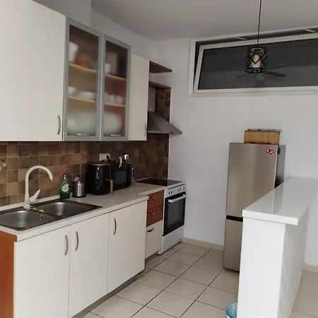 Sidro Spacious With Big Balcony *