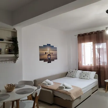 Sidro Spacious With Big Balcony *